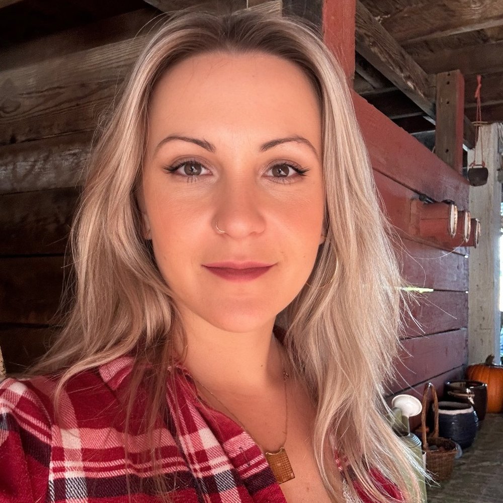 Meet your Posher, Anita